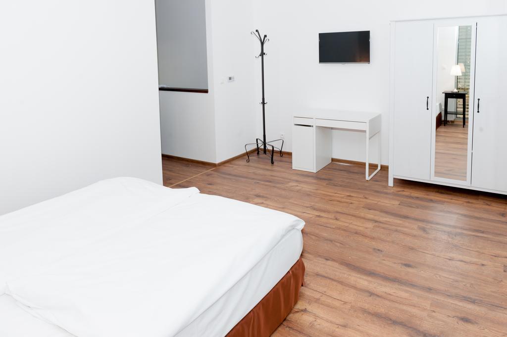 Villa Ladoven Luxusny Apartman 124M2 Мартин Экстерьер фото